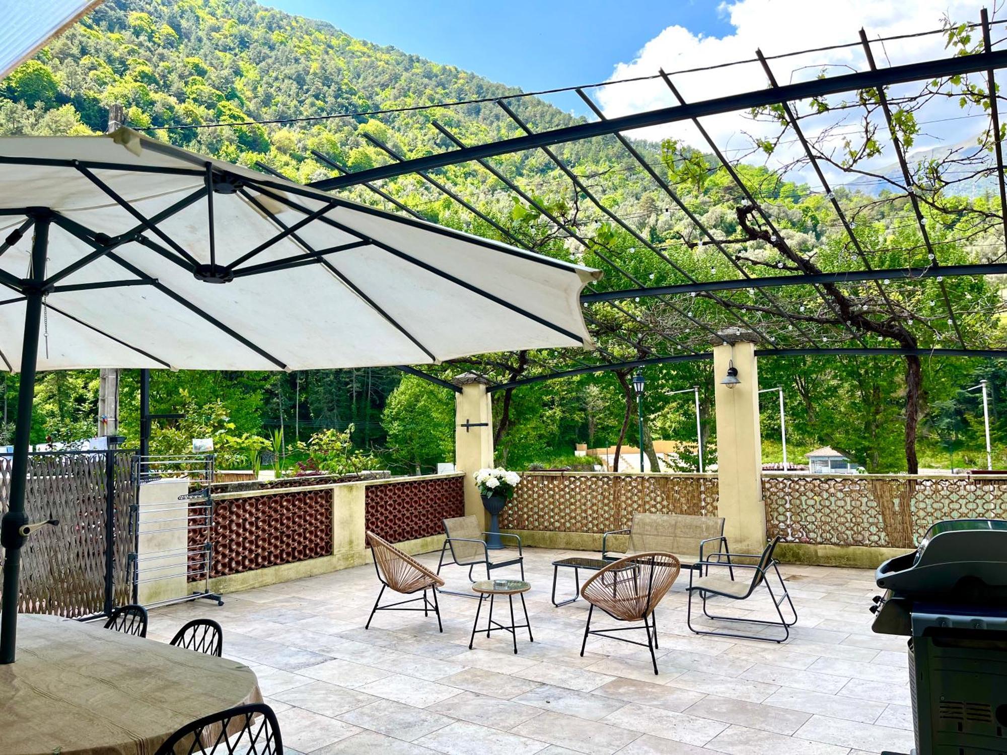 Appartement Terrasse Vue Lac Breil sur Roya Bagian luar foto